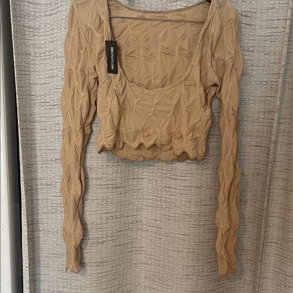 PrettyLittleThing Beige Textured Crop Top